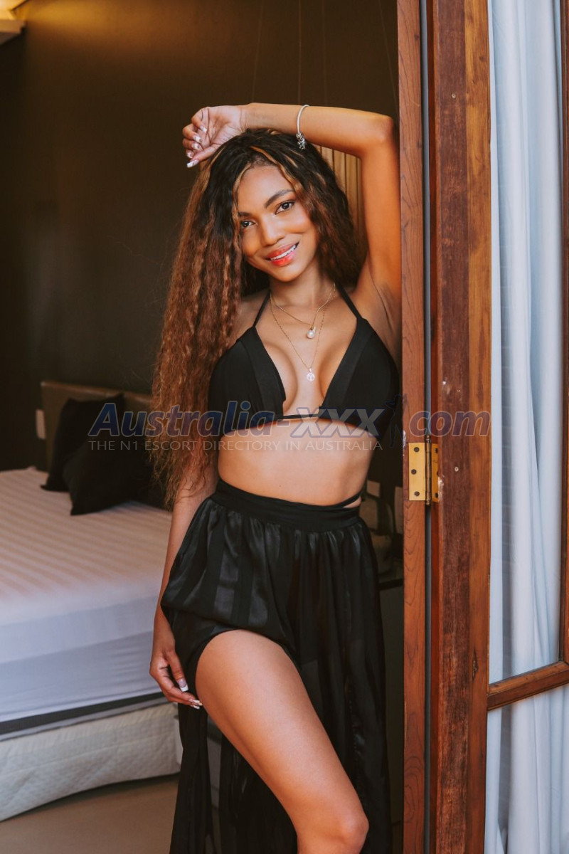 Valentina Prada - 2298